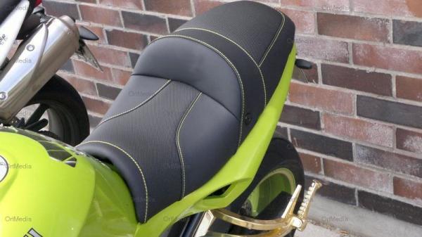 Sitzbank beziehen für Triumph Speed Triple - Sitz beziehen - Farben wählbar