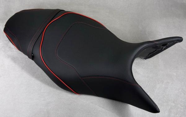 Sitzbank neu beziehen für Triumph Street Triple 1050 2011-15 Farben wählbar